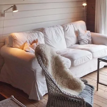 Sleeps 10 Wifi Holiday home